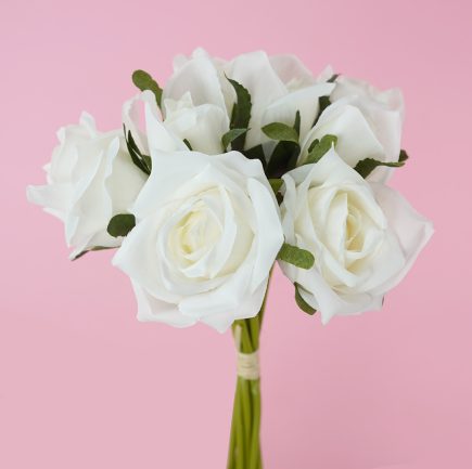 Hybrid Rose Bouquet 24cm