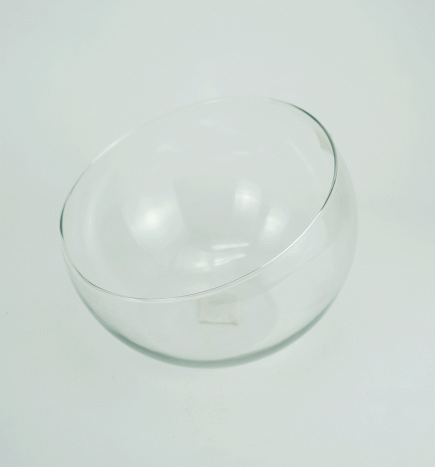Diagonal Glass vase 15D x 10.5